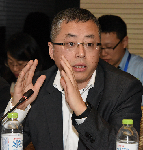 中昊集团董事长_董事长办公室图片(2)